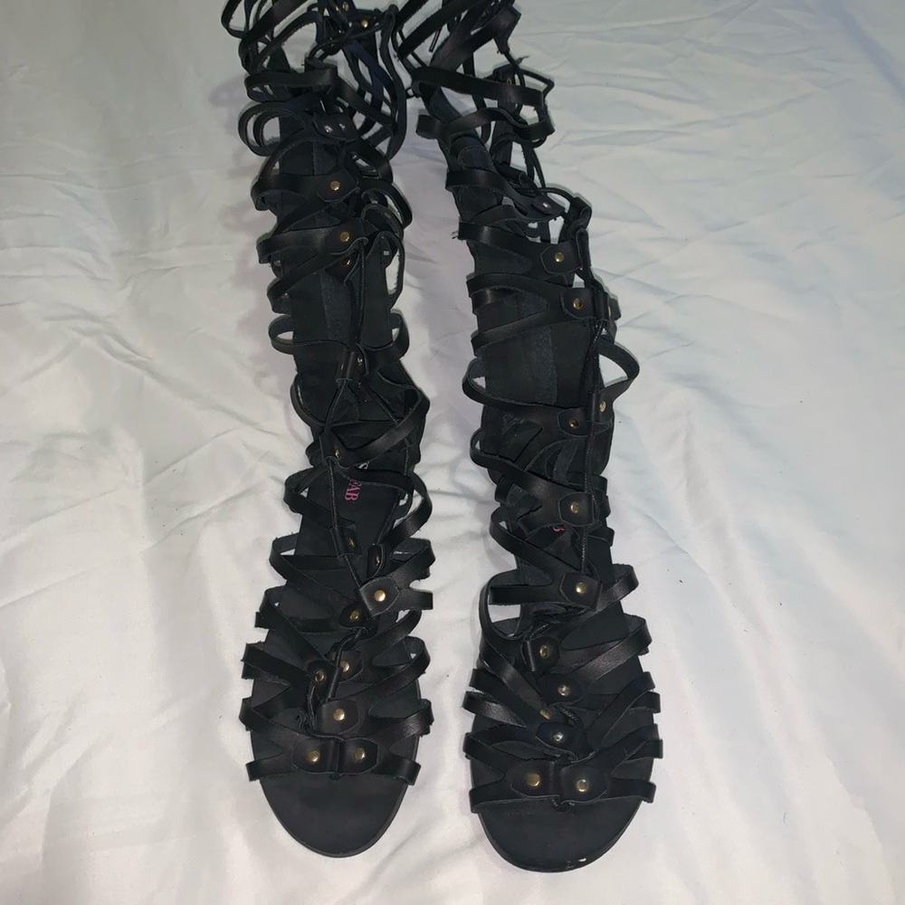 Black Gladiator Sandals Wms 10